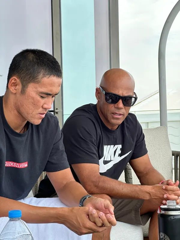 Rainos Hayes surf coaching