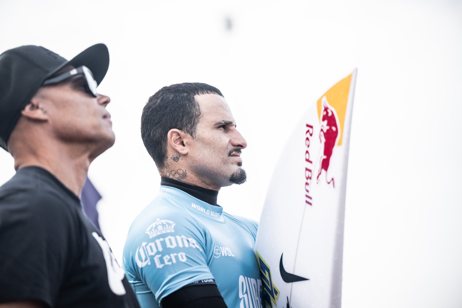 Rainos Hayes with Italo Ferreira before a WSL heat